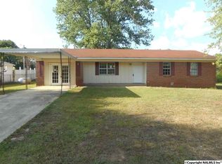 94 Bearden Dr, Grant, AL 35747