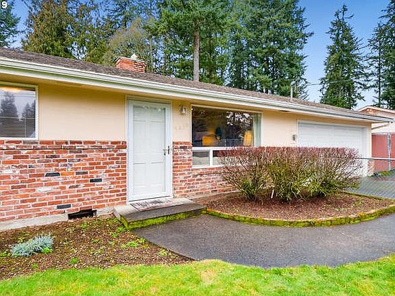 3rd image of 3416 NE 86th Ave