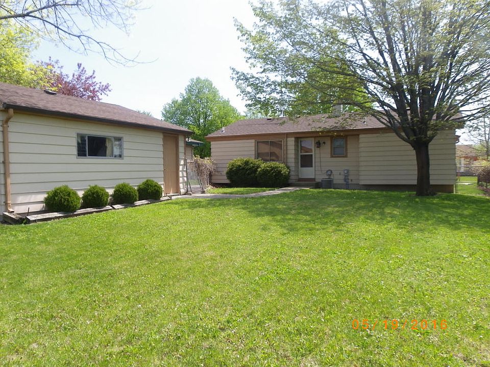 2nd image of 9325 N Joyce Ave