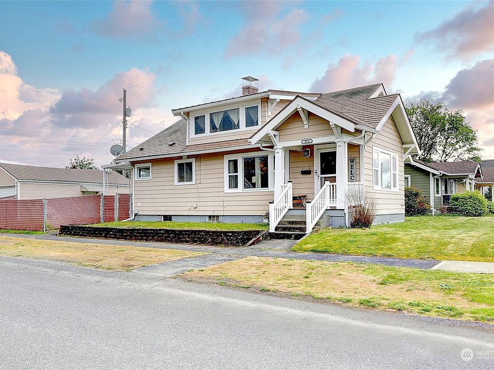 1st image of 902 E Wright Avenue