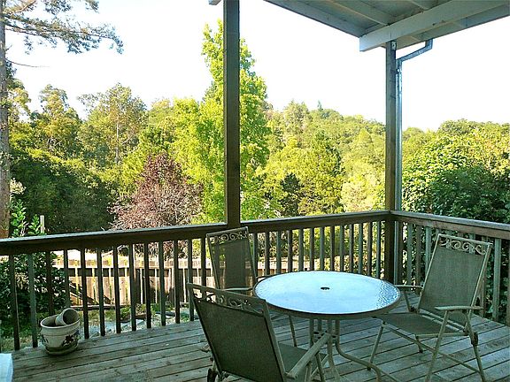 Deck off 3rd bedroom