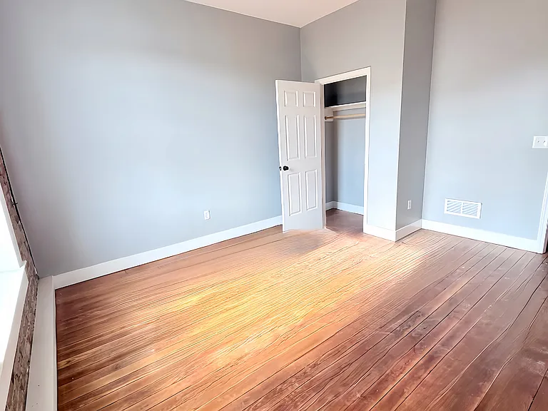 103 E Excelsior St #4 — Photo 9