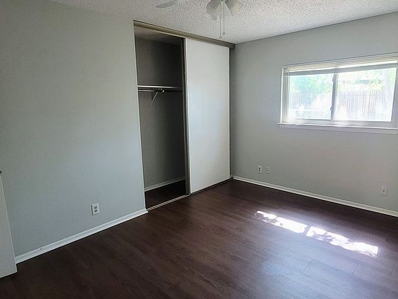 4th image of 1331 Bayou St