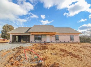 294 Vernie Lee Rd, Friendsville, TN 37737