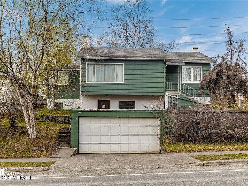 1338 E St, Anchorage, AK 99501 Zillow