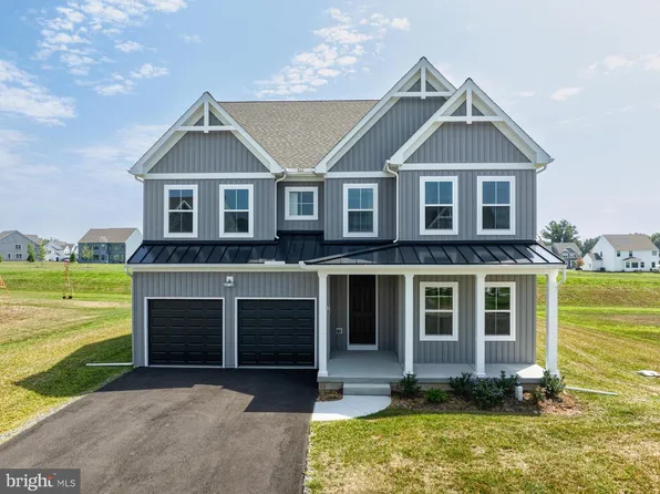 70 Pearl Ln, Gilbertsville, PA 19525