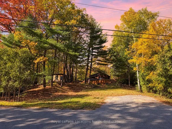 315 Sunnidale Rd S, Wasaga Beach, ON L9Z 2T7