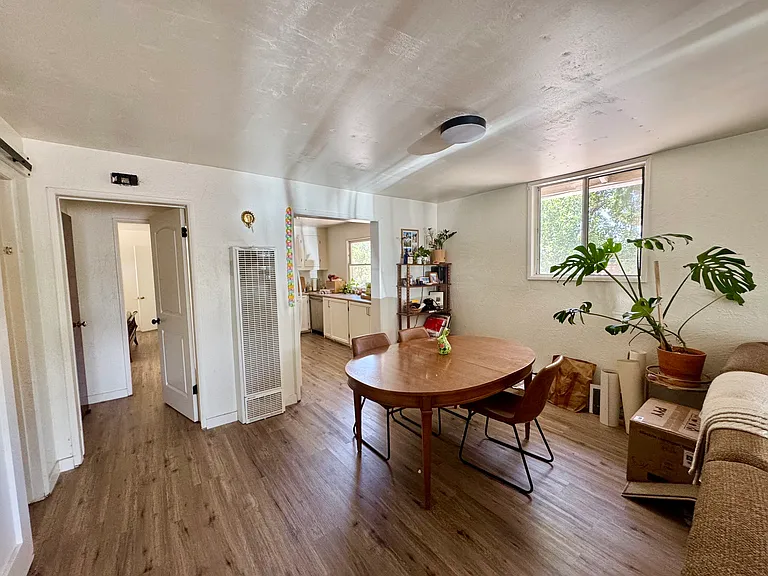 18381 Warren Ave #A — Photo 3