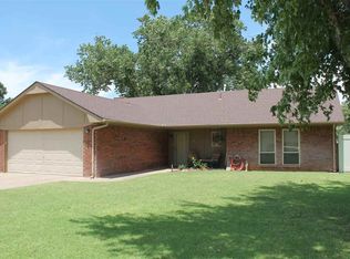 4724 Mulberry St, Woodward, OK 73801