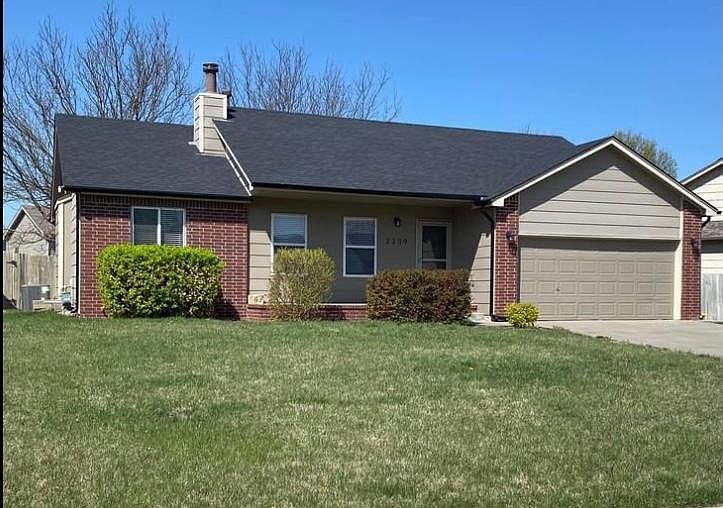 4 bed/3 Bath/2Car Garage