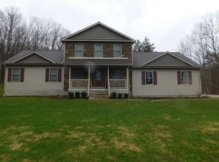 371 E Townhall Rd, Waterford, PA 16441