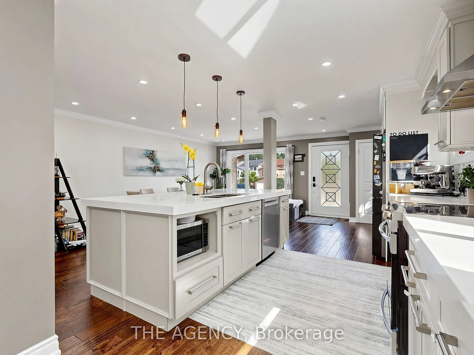 6 bed, $5,500 — Photo 4