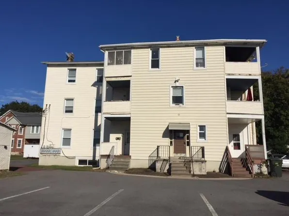 111 S Hellertown Ave APT 1, Quakertown, PA 18951