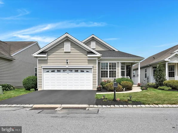 1590 Emerson Dr, Mount Joy, PA 17552