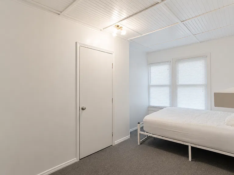 1003 Center St NW #B — Photo 6