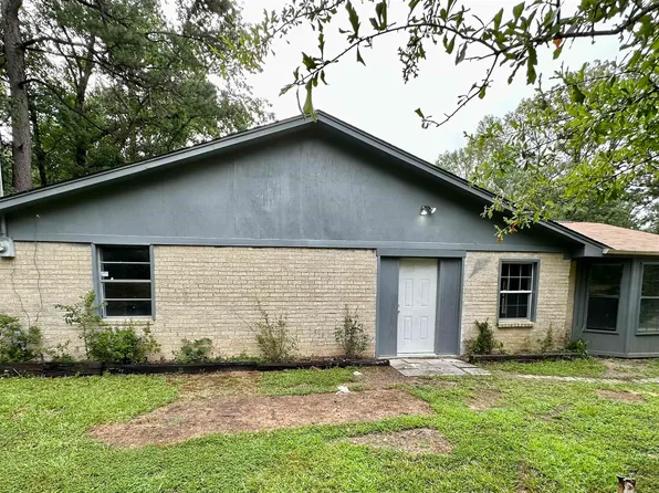 6211 Providence Rd, Pine Bluff, AR 71603