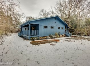 2005 Fox Trail Dr, La Grange, KY 40031