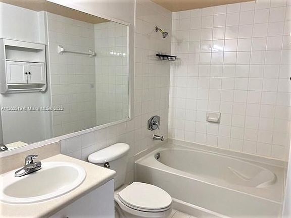 4th image of 5077 NW 7th St APT 1109