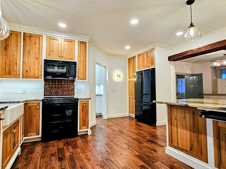 105 S Windy Mansion Rd — Photo 11