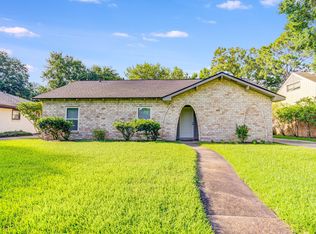 1510 Seagate Ln, Houston, TX 77062
