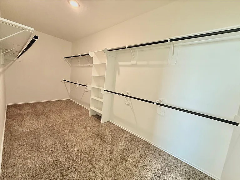 23603 Legano Dr — Photo 18