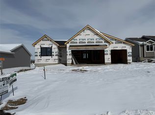 25123 Bluebird Cir, Adel, IA 50003