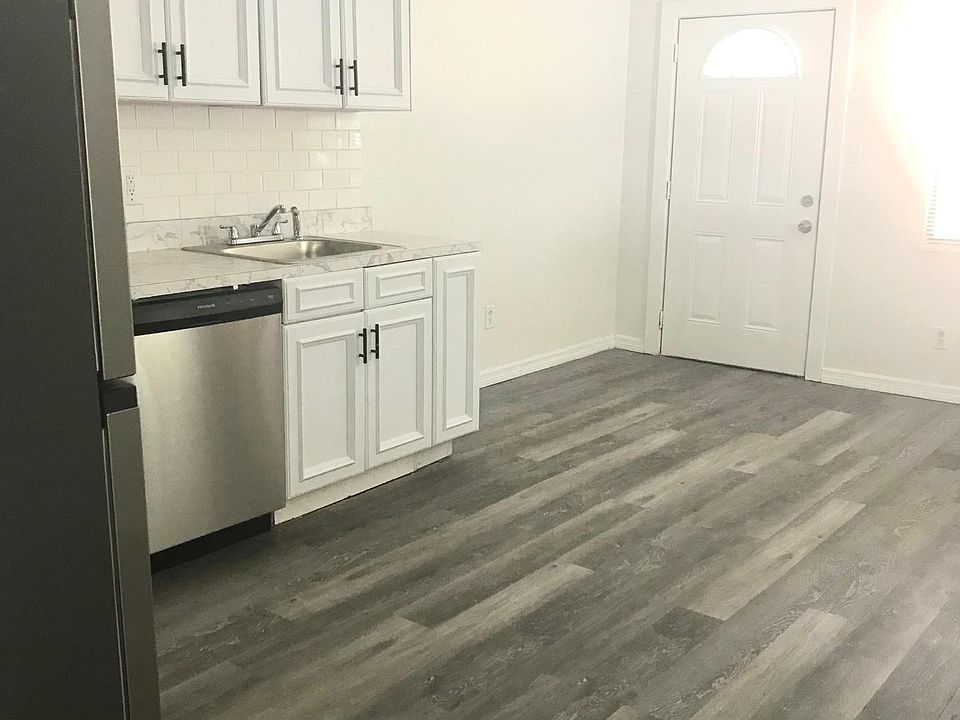 1st image of 1200 Stearns St #1