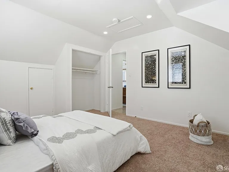 5880 Olinda Rd — Photo 20