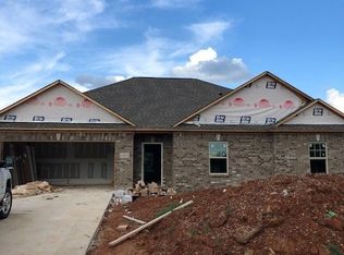 100 Tyler Will Dr, Harvest, AL 35749