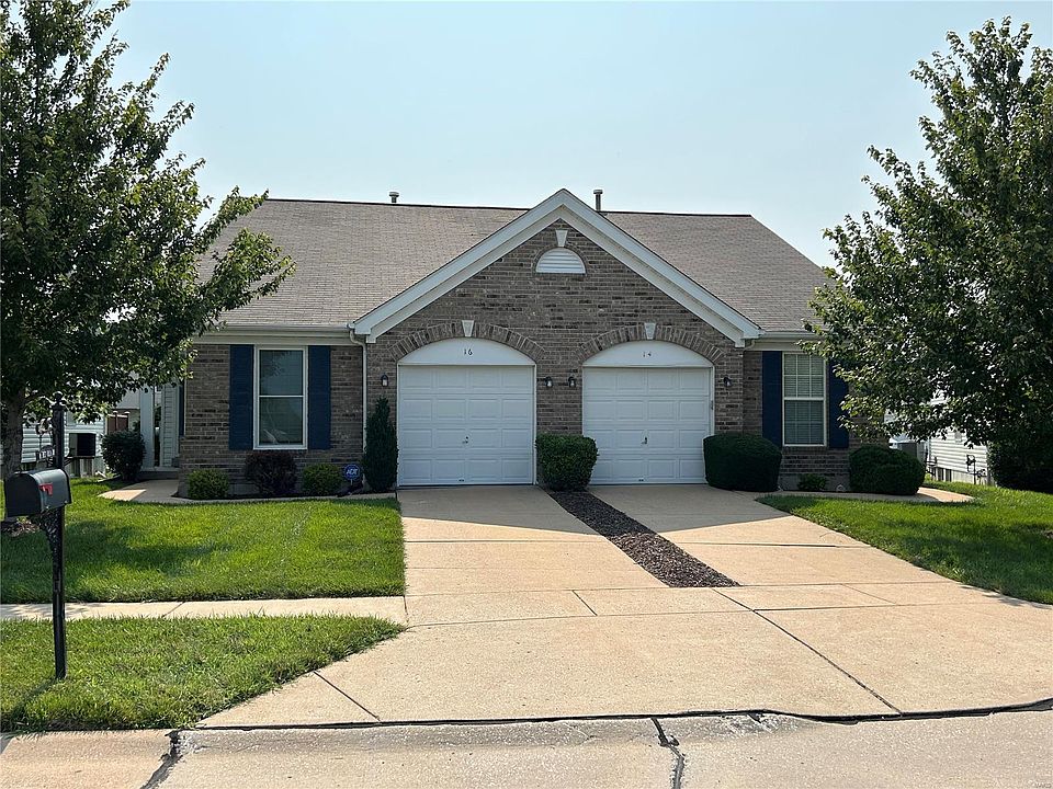 1st image of 16 Jost Villa Dr