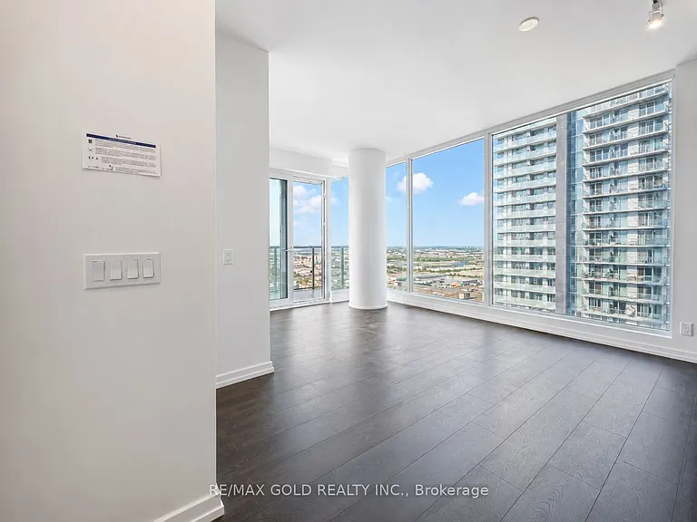 7890 Jane St #3606 — Photo 4
