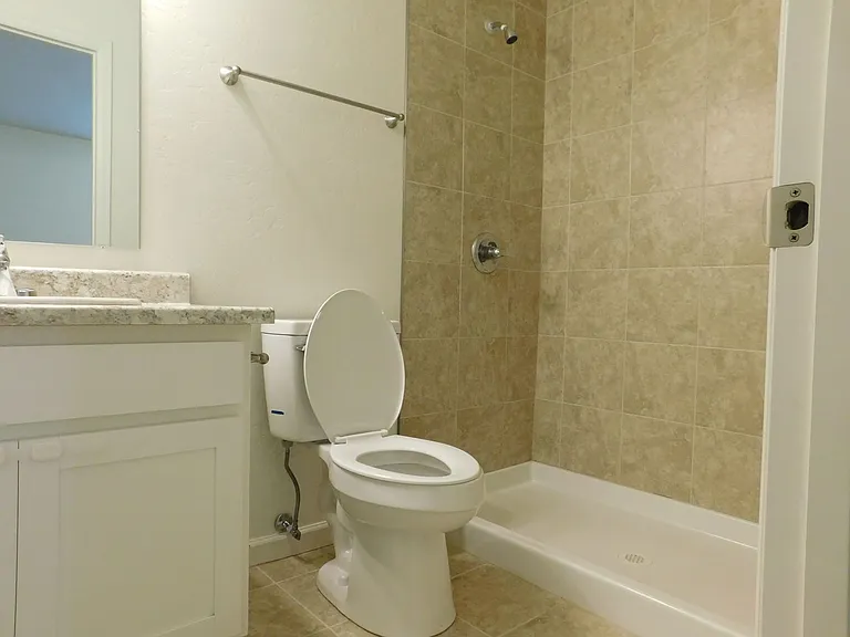 654 Trinity Way #C — Photo 8
