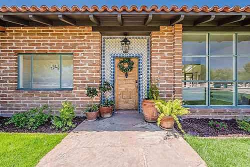 6498 E Santa Elena Photo 1