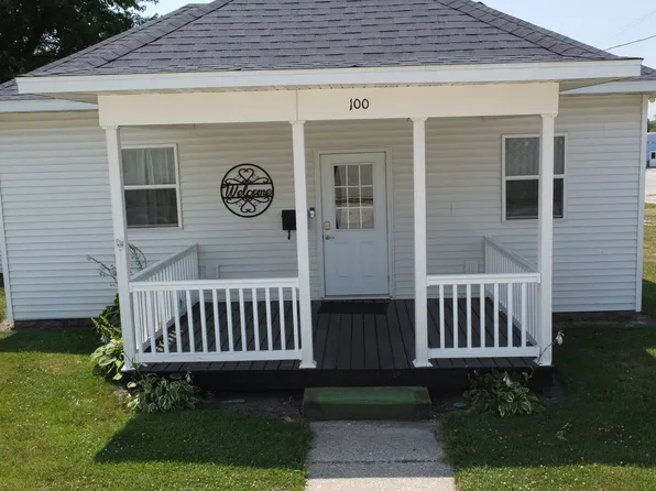 100 E Lyle St, Milford, IL 60953