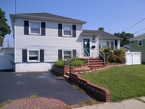 2nd image of 245 Boston Ave