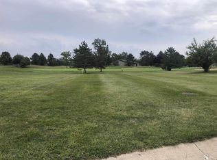 761 Saint James Park Ave, Monroe, MI 48161