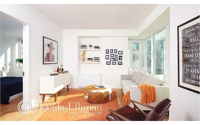 Rented by Douglas Elliman | media 26