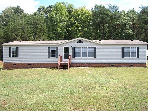 2nd image of 300 Whitetail Ave