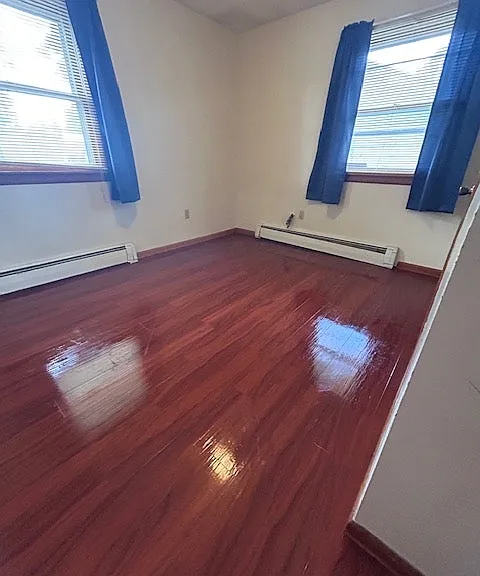 208-210 Miami St #210 — Photo 4