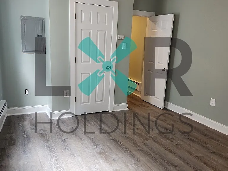 411 Chester Pike — Photo 9