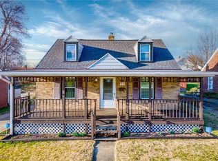 217 Robinson Ave, Barberton, OH 44203