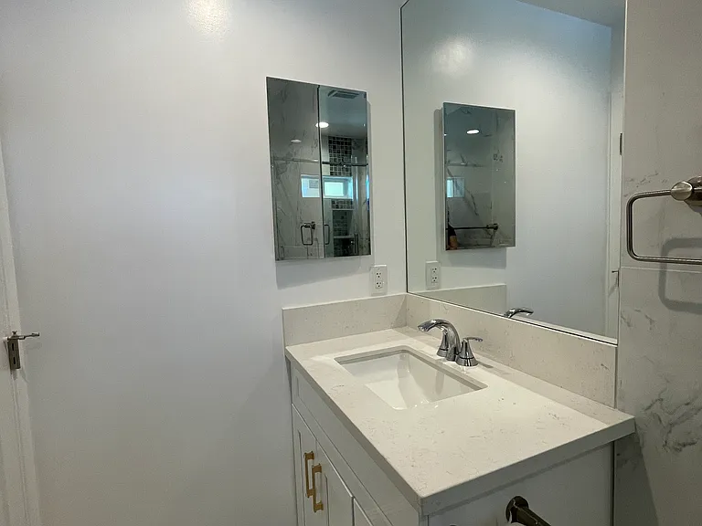 1521 W Cerritos Ave #C — Photo 16