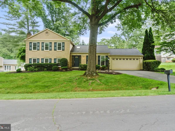 10211 Colebrook Ave, Rockville, MD 20854