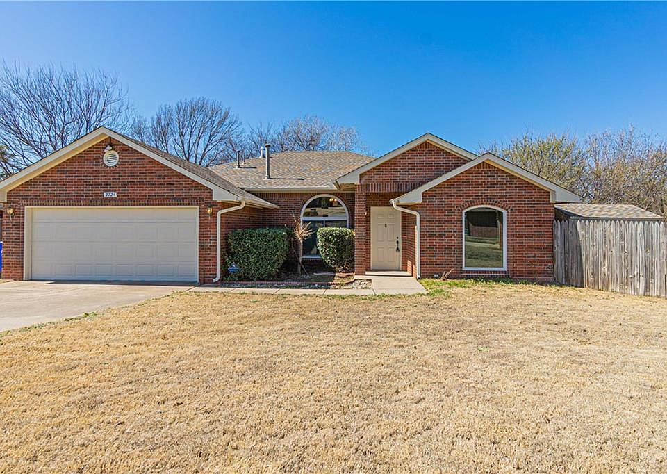 1st image of 2724 Tioga Cir