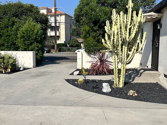 2nd image of 4231-4239 S Centinela Ave #4237-1/2