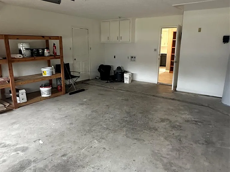 501 Cindyrella Dr — Photo 15