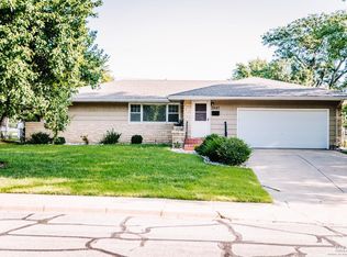 1947 Ruskin Rd, Salina, KS 67401