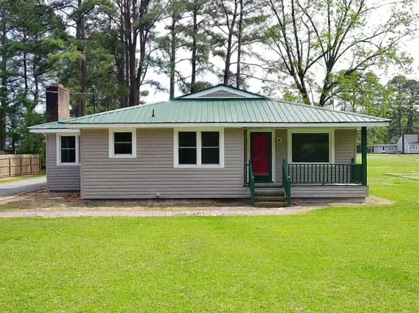 220 Walnut Street, Warsaw, NC 28398