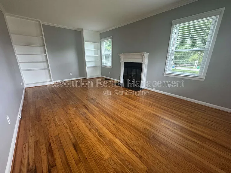 3288 Regalwoods Dr — Photo 4