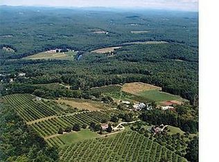 650-656 Gould Hill Rd, Hopkinton, NH 03229